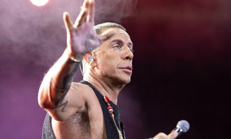 Γιώργος Μαζωνάκης: Νέα ανάρτηση και… σπόντα για τα κανάλια!