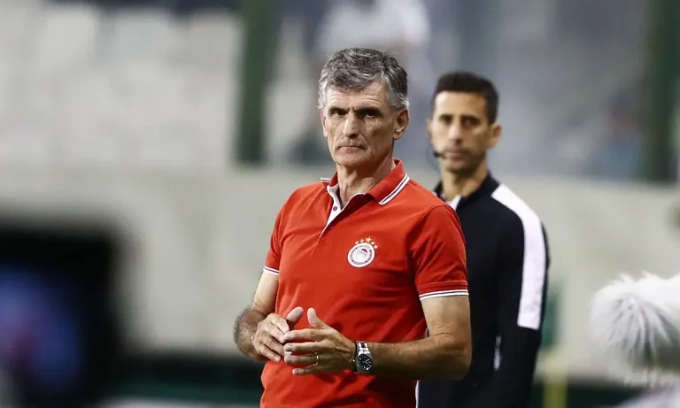 Ολυμπιακός – Λεβαδειακός: Πάει να τελειώνει το παιχνιδι ο Μεντιλίμπαρ – Οι 11άδες του ματς