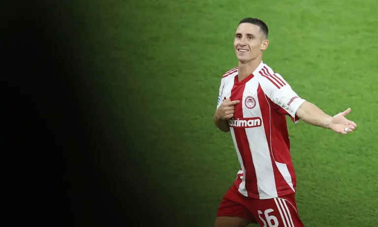 Ολυμπιακός – Πανσερραϊκός: Ο Ελ Κααμπί τον ξεκλείδωσε, ο Ποντένσε τον έκανε καλύτερο και ο Ταρέμι τον απογείωσε όλα στο δεύτερο ημίχρονο