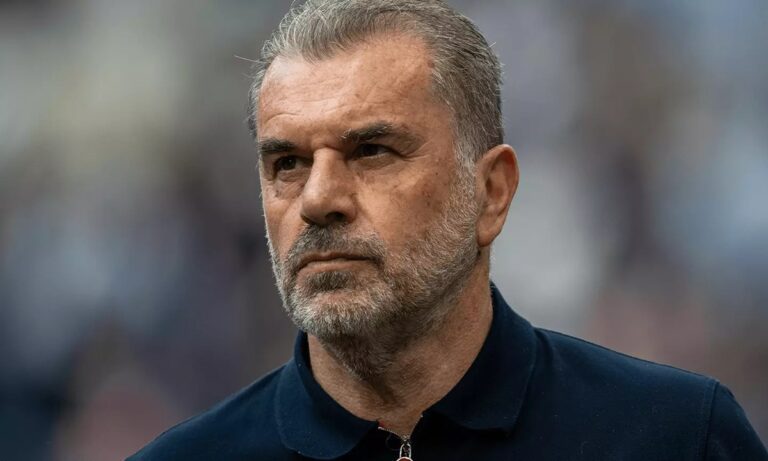 Νότιγχαμ Φόρεστ: Ο Άγγελος Ποστέκογλου αναλαμβάνει μετά τον Σάντο!