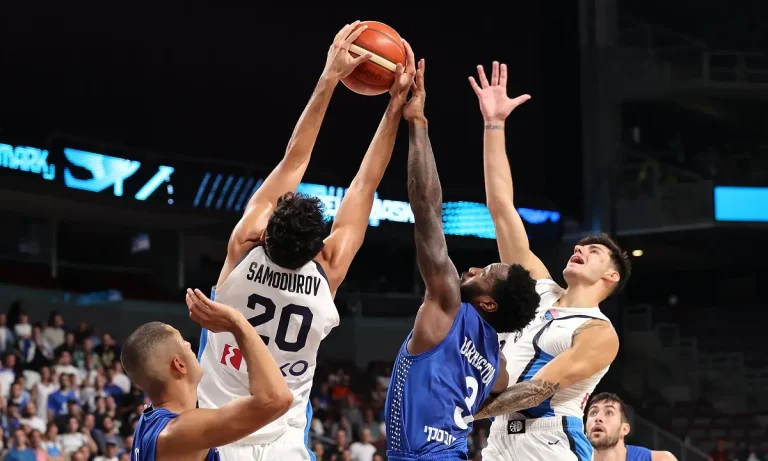 Η απίθανη πτήση του Σαμοντούροβ πάνω από τον Άβντιγια (vid)