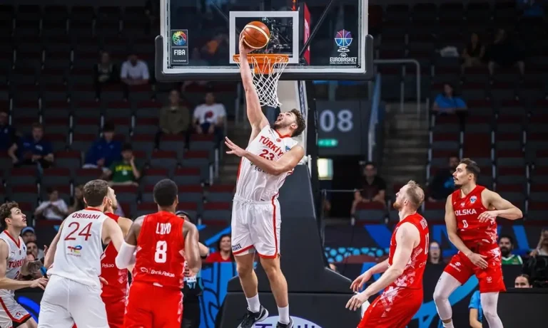 Eurobasket 2025: Το ποστάρισμα του Σενγκούν πριν τον ημιτελικό με την Ελλάδα!