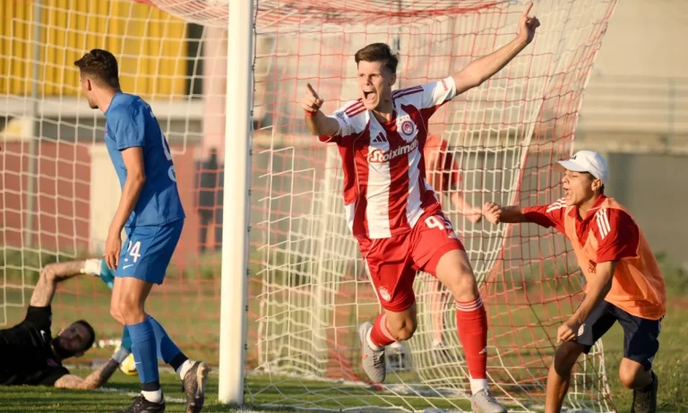 Ολυμπιακός Β : Ο Μεντιλίμπαρ είδε τον Κουτσίδη να ισοφαρίζει τον Πανιώνιο στις καθυστερήσεις και τον Μπότη να πιάνει πέναλτι…