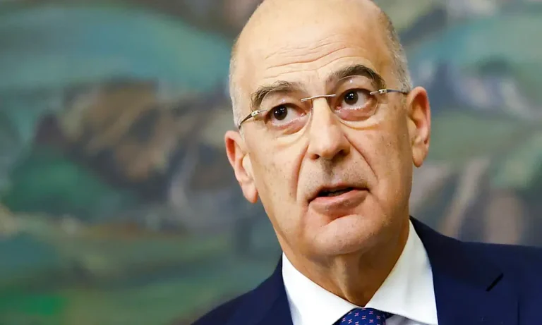 Παρέμβαση – βόμβα από Δένδια για Ρούτσι: «Δεν διανοούμαι να απαγορεύεται το δικαίωμα ενός πατέρα να διερευνήσει το θάνατο του παιδιού του»