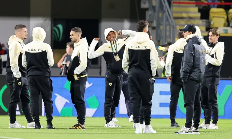 Τσέλιε-ΑΕΚ: Ο Νίκολιτς έκανε τις εκπληξούλες του