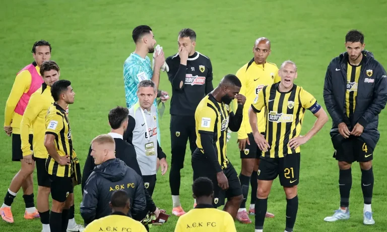 ΑΕΚ: Άμυνα σε κατάρρευση