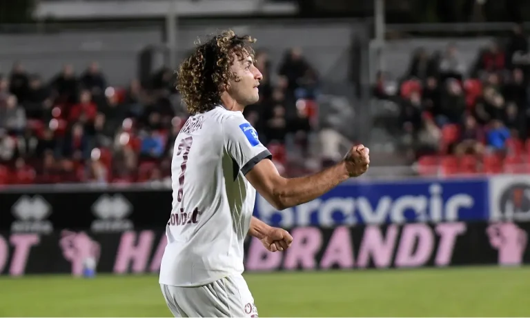 Πρώτη νίκη για την ΑΕΛ με 2-0 στις Σέρρες