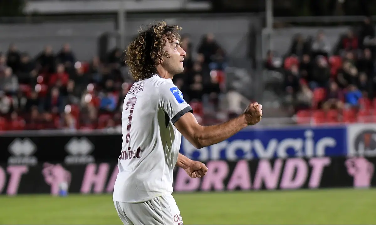 Πρώτη νίκη για την ΑΕΛ με 2-0 στις Σέρρες