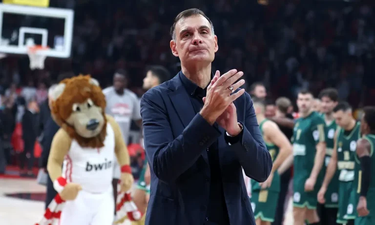 Ολυμπιακός: Συνεχίζει να γράφει ιστορία ο Γιώργος Μπαρτζώκας!