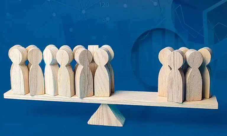 Metron Analysis: Σταθερά κάνει θραύση ο «κανόνας του 7» – Το 70% απαξιώνει κυβέρνηση και πρωθυπουργό