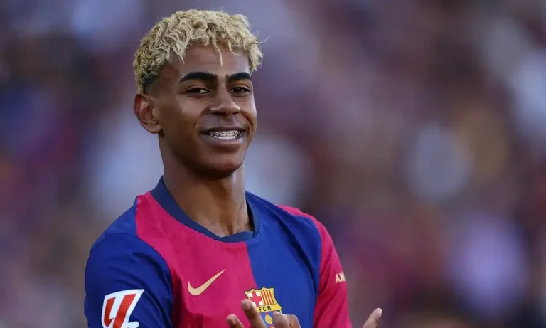 Δεν γλιτώνει από τον Γιαμάλ ο Ολυμπιακός