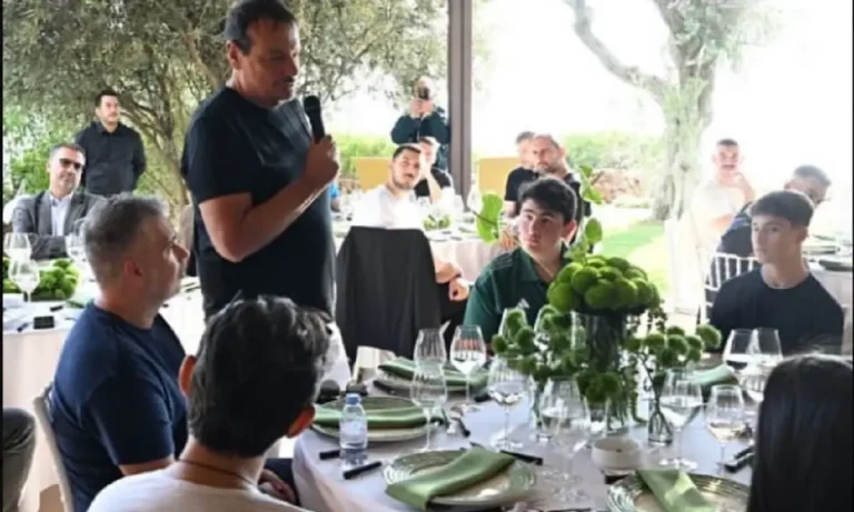 Δείπνο παρέθεσε ο Δημήτρης Γιαννακόπουλος σε ολόκληρη την ομάδα του Παναθηναϊκού στο Σούνιο