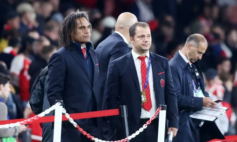 Ολυμπιακός: Αυτόν αποθέωσε ο Καρεμπέ