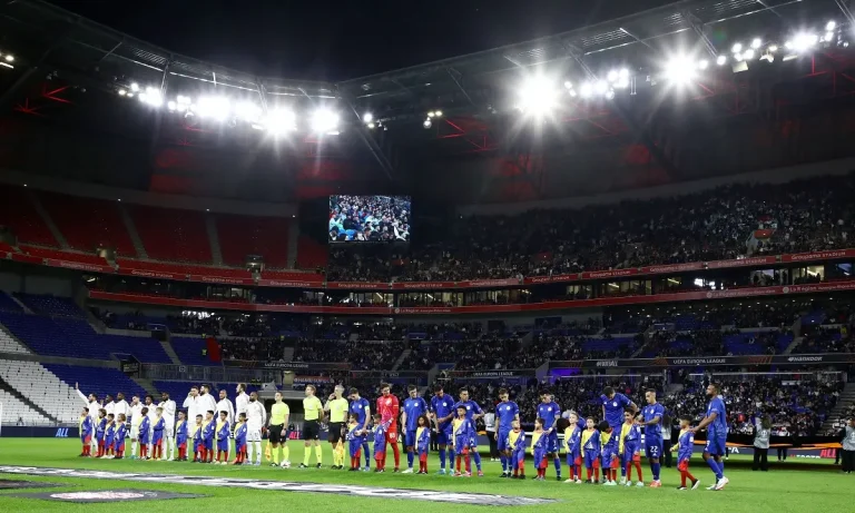 Λιόν – Γκεζάλ: Εκτός Europa League λόγω λάθους στη λίστα παικτών
