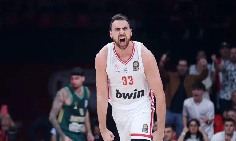 Ολυμπιακός-Παναθηναϊκός 90-86: Ο Ολυμπιακός πήρε τη ματσάρα του ΣΕΦ με τριάδα κορυφαίων