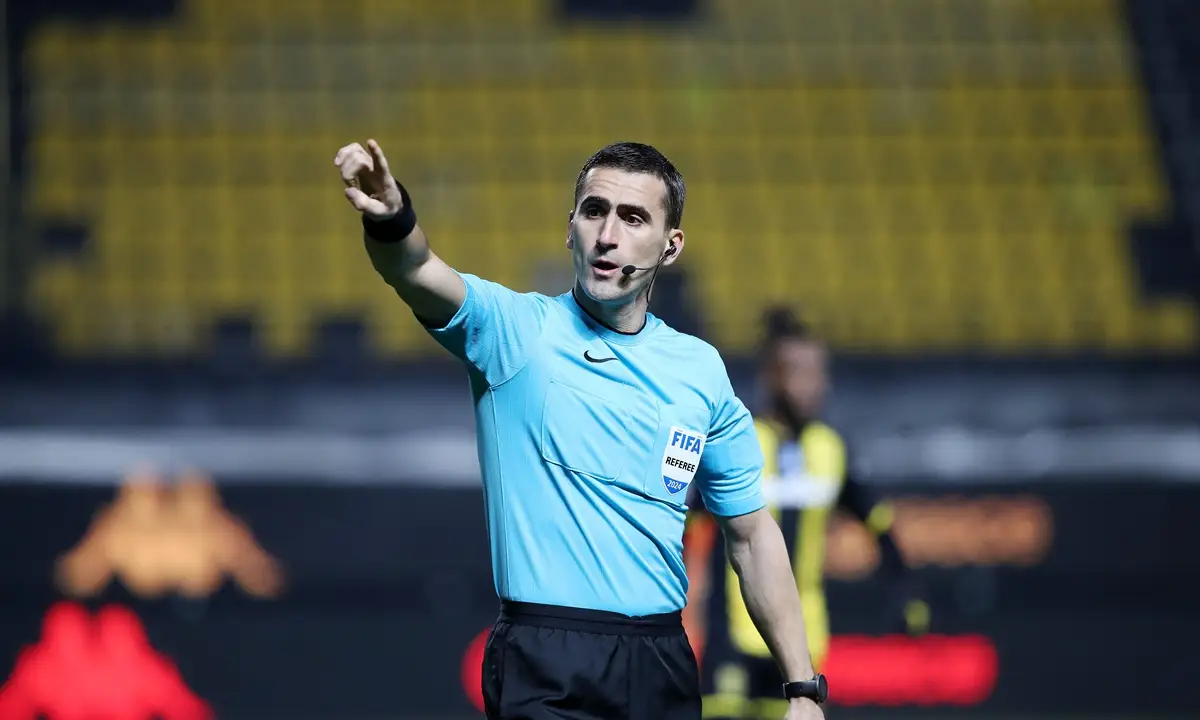 Ο Νταμπάνοβιτς σφυρίζει το Λιλ – ΠΑΟΚ!