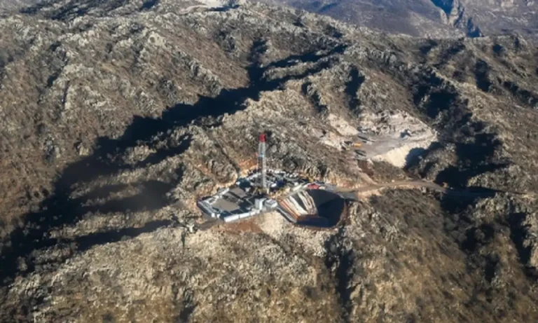 Μηχανικοί μεταμφιεσμένοι σε στρατιώτες ανακάλυψαν το πετρέλαιο στο Γκαμπάρ – Η Τουρκία αγγίζει τις 100.000 βαρέλια ημερησίως