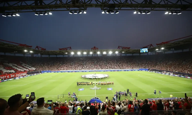 Ο Ολυμπιακός μέσα στις 100 πολυτιμότερες ομάδες της Ευρώπης!