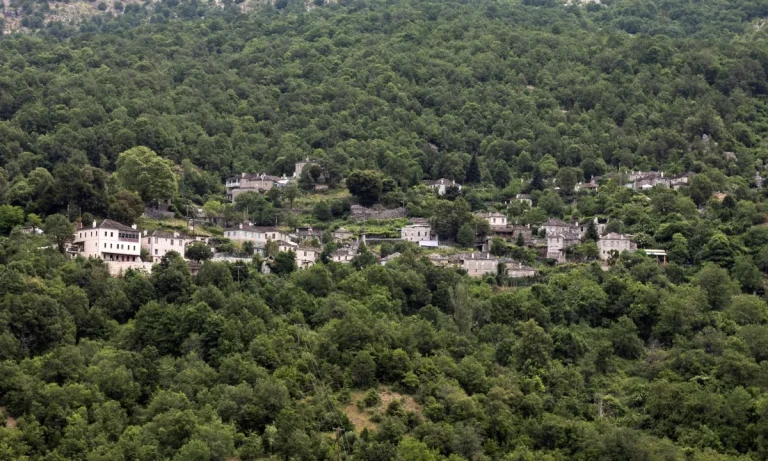 Άλλα Αθλήματα: ΟΦΥΠΕΚΑ: Δωρεά 11 απινιδωτών στα ορειβατικά καταφύγια της ΕΟΟΑ – Ενίσχυση ασφάλειας στα ελληνικά βουνά