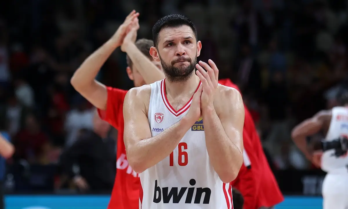 Ολυμπιακός: Ιστορικό επίτευγμα για τον Κώστα Παπανικολάου!