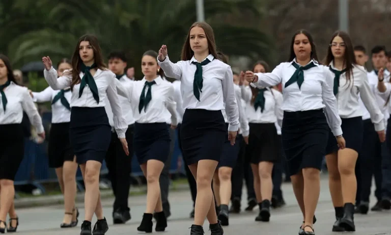 28η Οκτωβρίου: Όλα έτοιμα για τη παρέλαση – Έκτακτες κυκλοφοριακές ρυθμίσεις σε Αθήνα και Πειραιά!