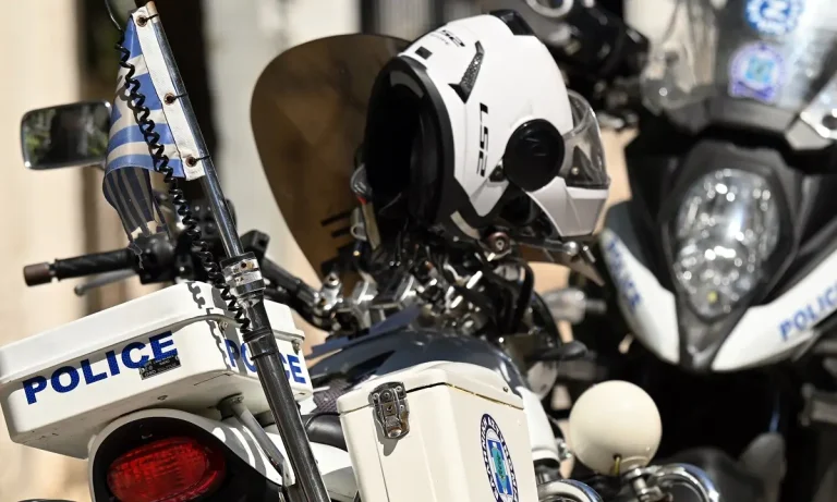 Συνελήφθη 31χρονος που στρατολογούσε ανήλικες για κλοπές στο κέντρο