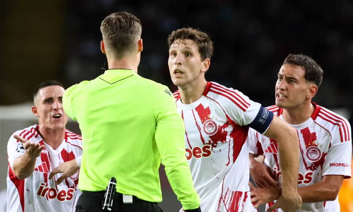 Αριστομένης Κουτσιαύτης: «Τρία σοβαρά λάθη του διαιτητή στο Μπαρτσελόνα – Ολυμπιακός»