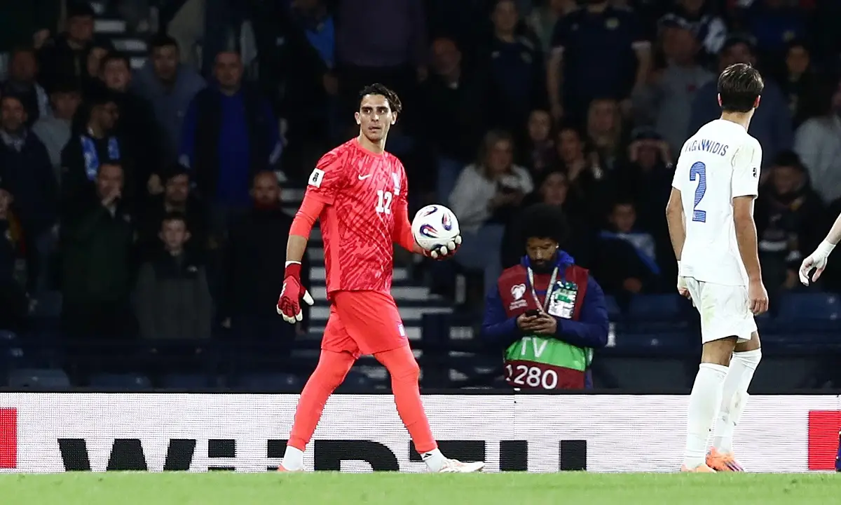 Ολυμπιακός: Ανησυχία για την εικόνα του Τζολάκη – Πολλά λάθη, αναζητά ξανά τη σταθερότητα