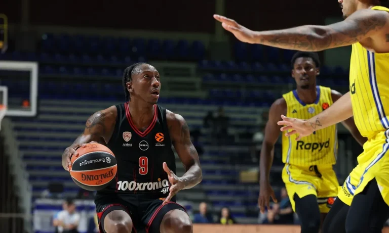 Ολυμπιακός : Ο Μπαρτζώκας έδειξε την πόρτα της εξόδου στον Λι;