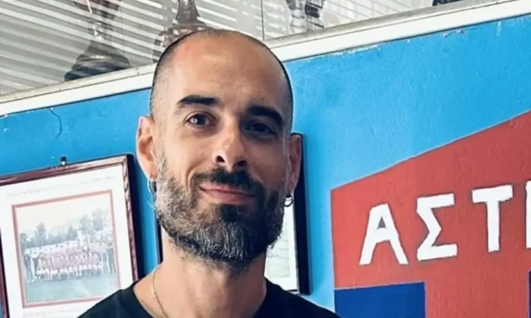 Ο Γκυζιακός συνεχίζει με Ψύλλια