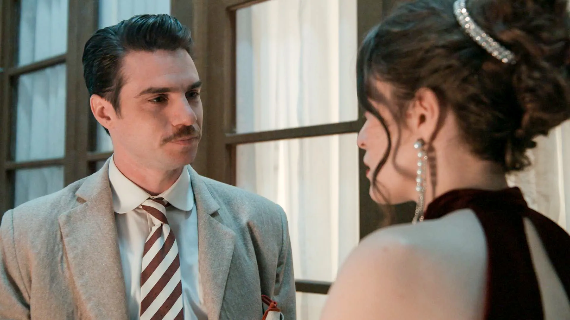 Grand Hotel: Τέλος οι Κυριακές – Πότε θα δούμε το φιλί Αλίκης και Άρη