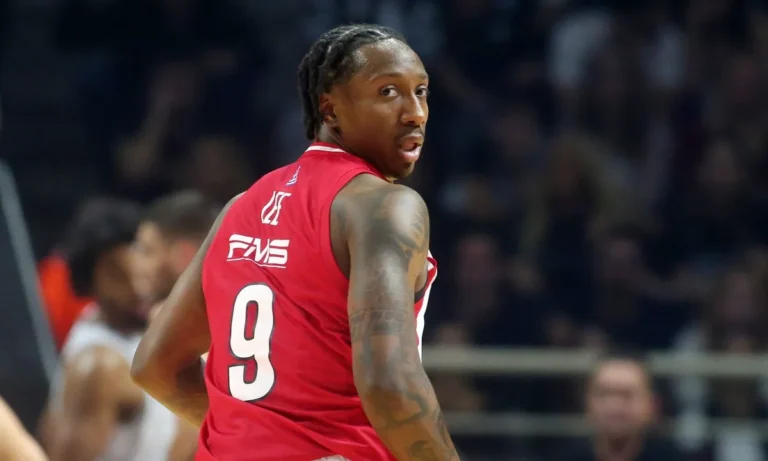 Μπάσκετ: ΠΑΟΚ – Ολυμπιακός 82-91 : Υπάρχει και ο Σέιμπεν Λι! (vids)