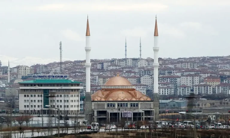 Ελληνοτουρκικά: Η ελληνική πρεσβεία στην Άγκυρα απέσυρε τη μουσική από εκδήλωση της για να τιμήσει τα θύματα αεροπορικής τραγωδίας στην Τουρκία