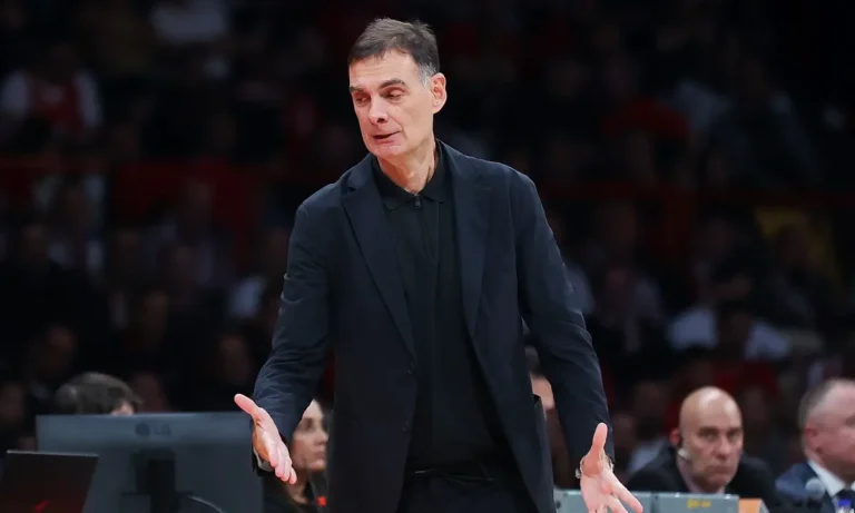 Ολυμπιακός μεταγραφές: Η αγωνία για γκαρντ συνεχίζεται