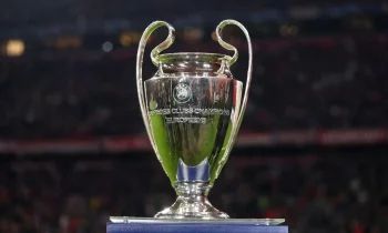 Ποδόσφαιρο: Champions League: Άλλαξε η ιστορία – Αυτός είναι ο νεότερος παίκτης που έχει αγωνιστεί στη διοργάνωση!