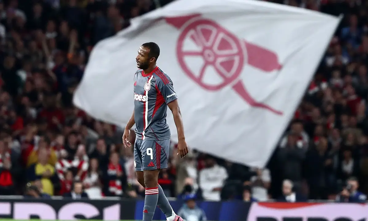 Το σερί χωρίς γκολ της Άρσεναλ έσπασε καθώς ο Μπάλαρντ έβαλε μπροστά τη Σάντερλαντ