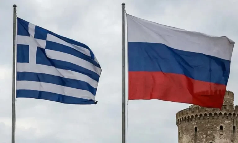 Τρέλα: Τούρκοι ζητούν από την Τουρκία να παραδώσει βάσεις στην Ρωσία για να… επιτεθεί στην Ελλάδα