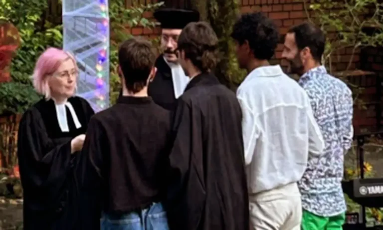 Ελευθέριος Ανδρώνης: Πολυγαμία στην ΕΕ: Οι woke «εκκλησίες» στέφουν τα όργια και στρώνουν τον δρόμο στα «χαρέμια» του Ισλάμ