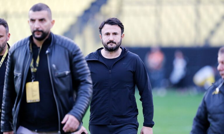 Άρης: Πέντε ματς χωρίς νίκη και παίζει στην ΑΕΚ – Θα αντέξει ο Καρυπίδης που είναι υπό πίεση;