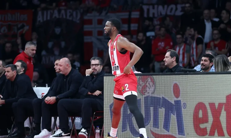 Κίναν Έβανς: Στο νοσοκομείο για εξετάσεις