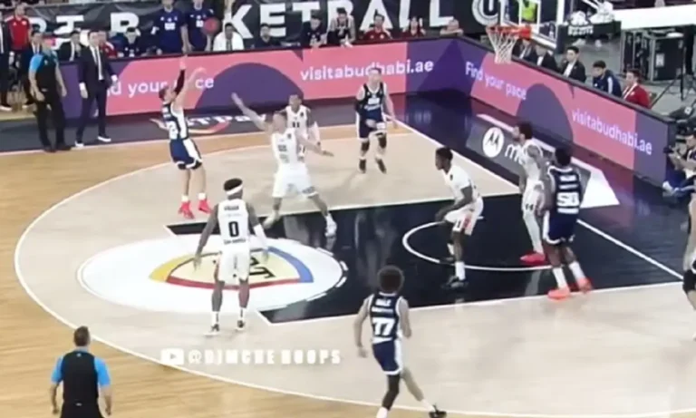 Το έπαιζε άνετος ο Ολυμπιακός για τον πόιντ γκαρντ και τώρα πληρώνει όσο όσο για να φέρει τον Μαλακάι Φλιν