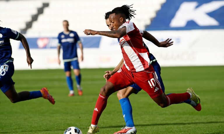 Ζέλσον Μαρτίνς: Δεν πάνε καλά οι συζητήσεις για το νέο συμβόλαιο