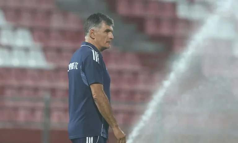 Ολυμπιακός – Αϊντχόφεν: Πάει να κάνει το κόλπο γκρόσο ο Μεντιλίμπαρ – Η ενδεκάδα