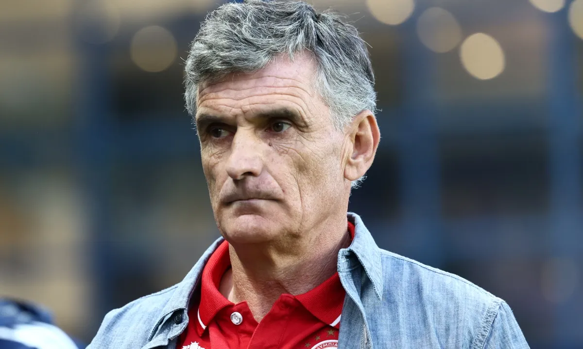 Παναιτωλικός – Ολυμπιακός : Γι’ αυτό ήταν έξαλλος ο Μεντιλίμπαρ…