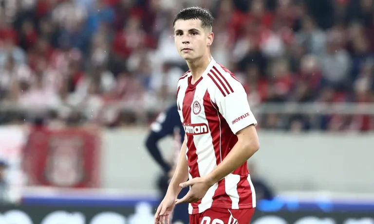 Ολυμπιακός: Η Μπράιτον συνεχίζει να το ψάχνει για Μουζακίτη