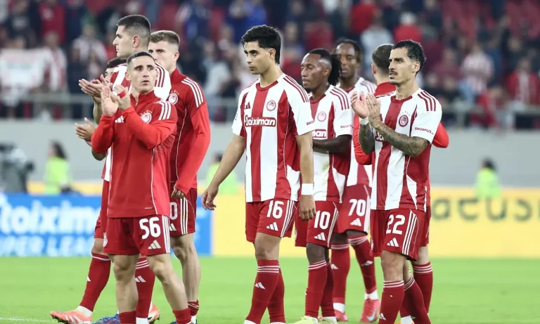 Στην κορυφή ο Ολυμπιακός και η μάχη φουντώνει στη Super League