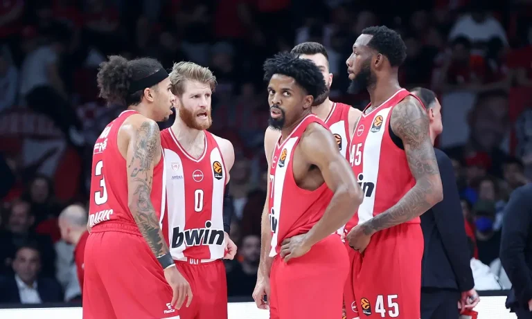 Ολυμπιακός – Ζαλγκίρις 95-78: Η καλύτερη φετινή εμφάνιση στη σκιά του τραυματισμού του Έβανς