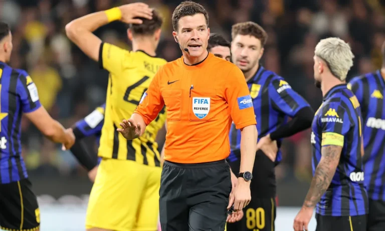 Διαιτησία: Η ΑΕΚ φωνάζει για τη διαιτησία, αλλά με τον Άρη ευνοήθηκε!