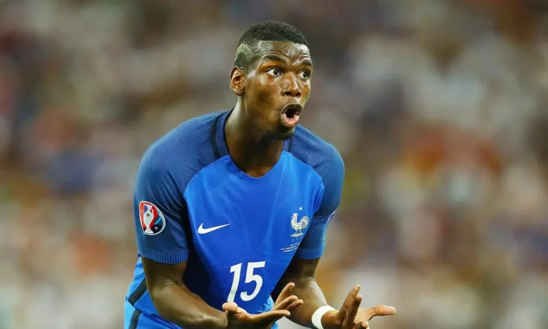 Ο σταρ που επιστρέφει στο ποδόσφαιρο μετά από 26 μήνες