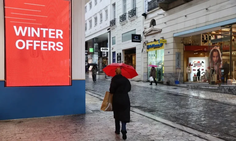 Πού βαδίζει η ελληνική οικονομία τα επόμενα χρόνια